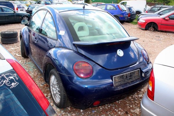 VW New Beetle 9C 1999 1.9TDI ALH Hatchback 3-drzwi [A]