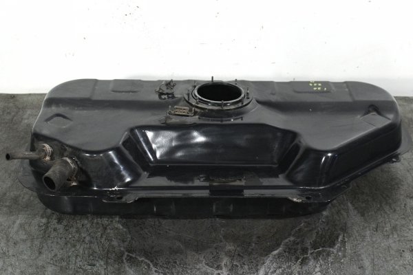 Zbiornik paliwa Hyundai i20 PB 1.2i G4LA