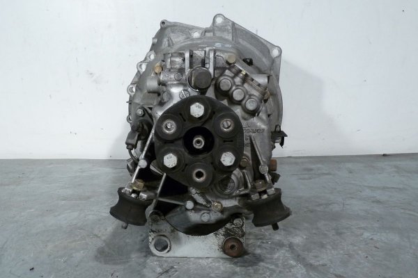 _Skrzynia biegów BMW 3 E46 2004 1.8i