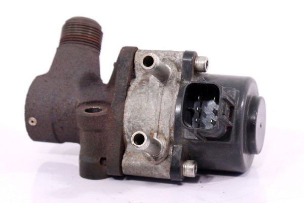 Zawór EGR Nissan Almera Tino V10 2000-2006 2.0 16V