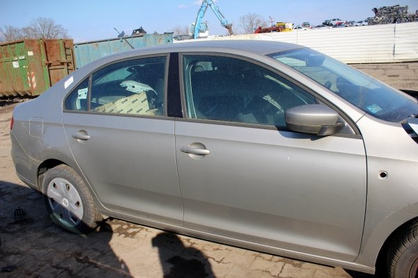 Zbiornik paliwa Seat Toledo IV 2015 1.2TSI Sedan 