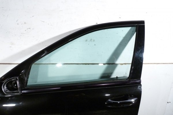 _Drzwi przód lewe Mercedes C-klasa W203 Lift 2004 Sedan (kod lakieru: 197)