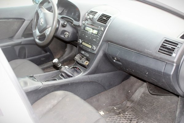 Szyba drzwi tył lewa Toyota Avensis T27 2009 Sedan