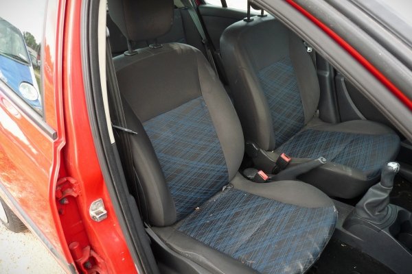 _Drzwi tył prawe Renault Clio III 2008 Hatchback 5-drzwi (kod lakieru: OV727 - RED BRISK BC)