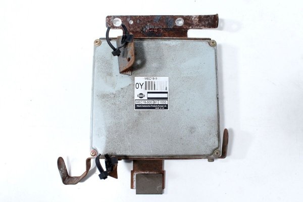 Komputer silnika Nissan Primera P11 1996-2002 2.0i
