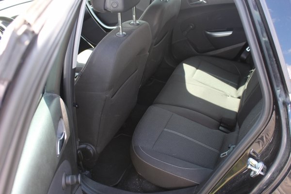 Fotel prawy Opel Astra J 2011 Kombi