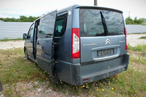 _Zwrotnica przód lewa Citroen Jumpy II 2007 2.0HDI RHR Bus 