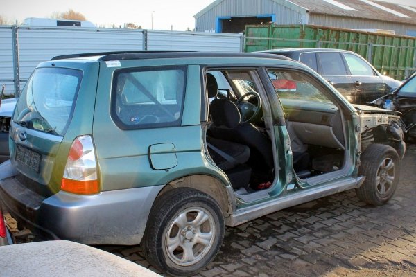 Subaru Forester II SG Lift 2007 2.0i EJ204 Suv [A]