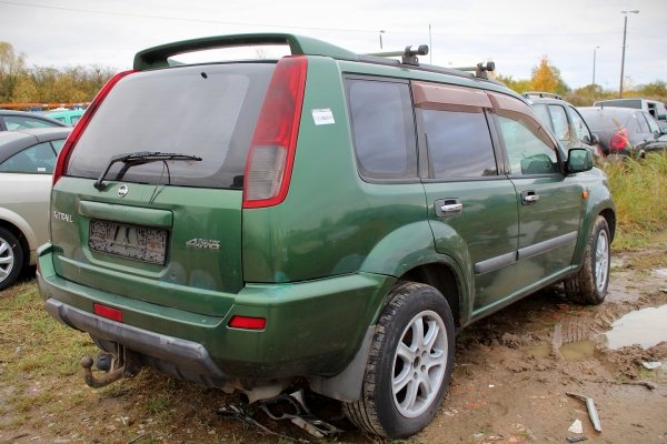 Zderzak tył Nissan X-Trail T30 2002 