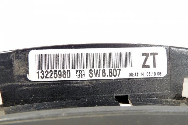 Licznik zegary Opel Zafira B 2005-2012 1.9CDTI