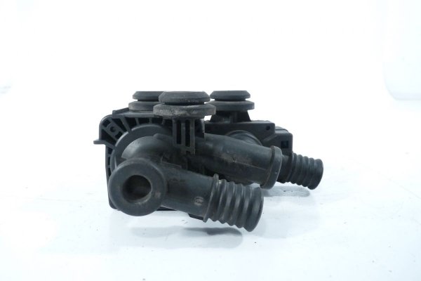 Elektrozawór nagrzewnicy BMW 3 E46 2001 1.8i N42