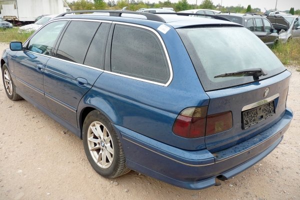 _Lampy lampa tył lewa prawa  BMW 5 E39 2002 Kombi 