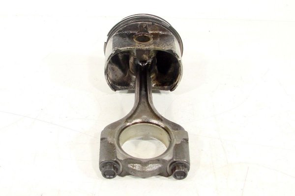 Tłok korbowód Toyota Yaris XP10 1999-2005 1.0i 16V