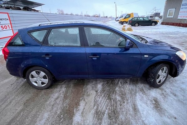 Lusterko prawe Kia Ceed I ED 2009 (2007-2009) Kombi (kod lakieru: ABYSS BLUE [A8])