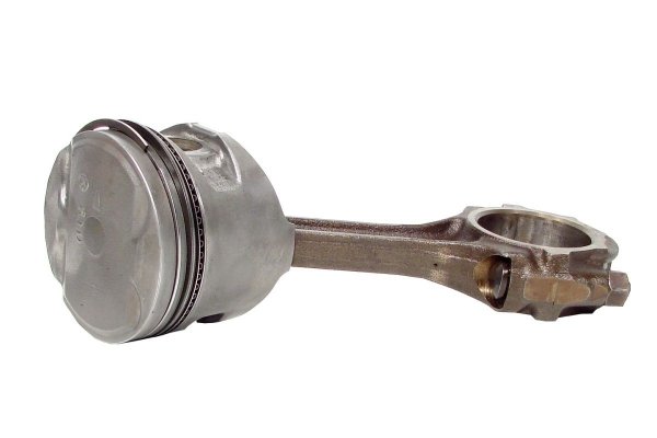 Tłok korbowód Hyundai Lantra J1 1990-1995 1.6 16V