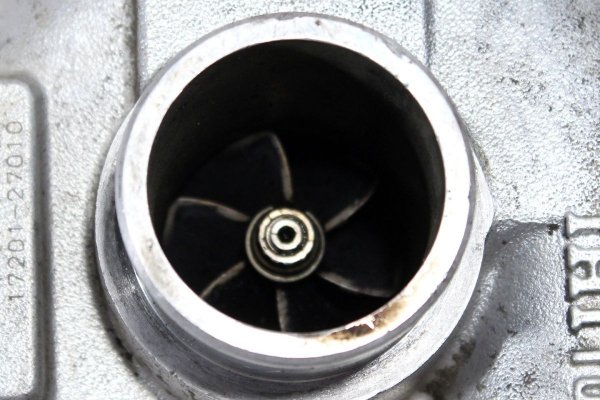 Turbosprężarka Toyota Avensis T22 1998-2003 2.0D4D