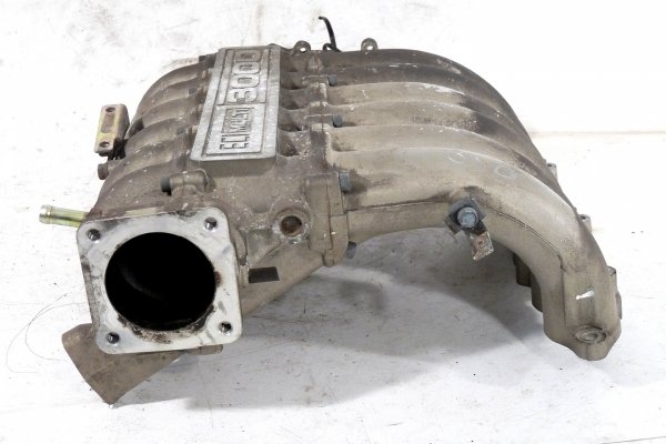Kolektor ssący Mitsubishi Sigma 1994 3.0 V6 12V 6G72