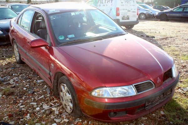 Mitsubishi Carisma 1999 1.8GDI Hatchback 5-drzwi [B/C]