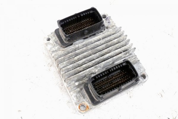 Komputer sterownik sinlika Daewoo Lanos 2000 1.5i 8V A15SMS