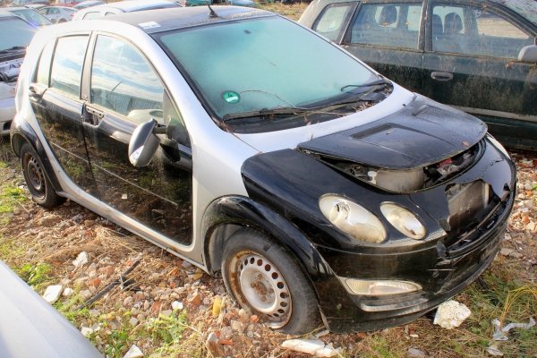 Szyba tył Smart Forfour 2004 Hatchback 5-drzwi 