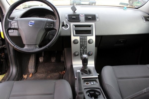 Drzwi przód prawe Volvo V50 2005  Kombi 