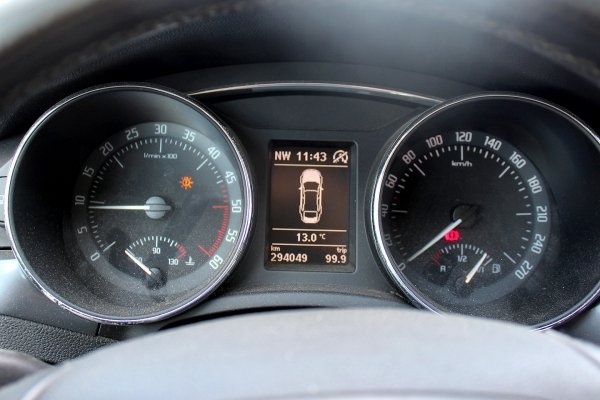 Zamek drzwi tył lewy Skoda Superb 3T 2011 1.6TDI CAYC Liftback