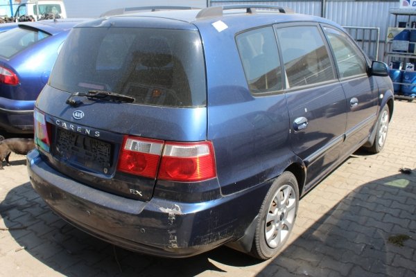 Lampa prawa z karoserii Kia Carens II FJ Minivan