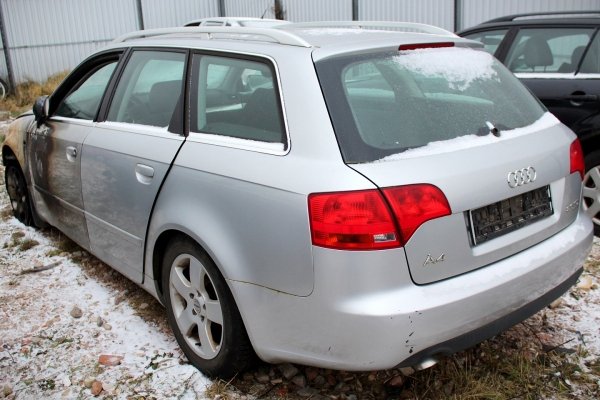 Kierownica Audi A4 B7 2006 Kombi