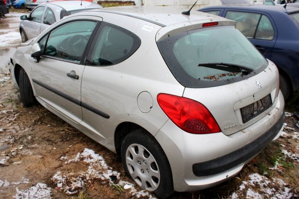 Półoś przód lewa Peugeot 207 2006 1.4i KFU Hatchback 3-drzwi