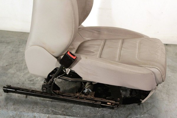 Fotel lewy kierowcy VW Touareg 7P 2012