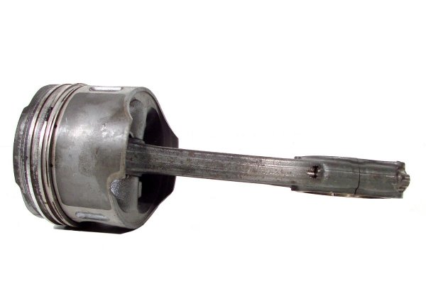 Tłok korbowód Mercedes E-klasa W210 1995-2002 3.2CDI