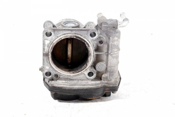 Przepustnica Nissan Note E11 LIFT 2011 (2009-2012) 1.6i HR16 Hatchback 5-drzwi