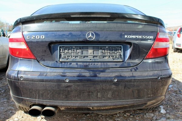 Most tył (główka) Mercedes C-klasa W203 2003 Sportcoupe 