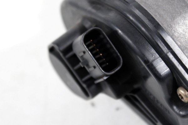 _Przepustnica Ford Focus C-Max 2003-2007 1.6i 16V