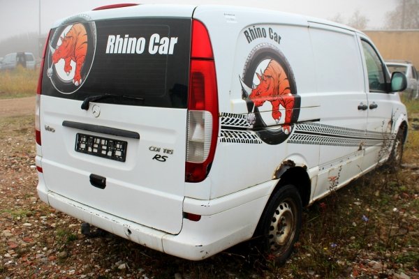 Belka zderzaka przód Mercedes Vito W639 2005 Bus 