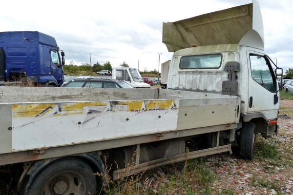 Zacisk hamulcowy przód prawy Mitsubishi Canter VI 2000 2.8TD 4M40-2AT 