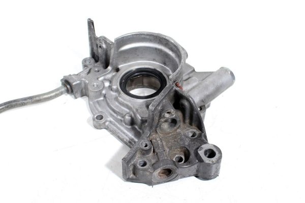 _Pompa oleju Nissan Primera P11 1996-2002 2.0TD