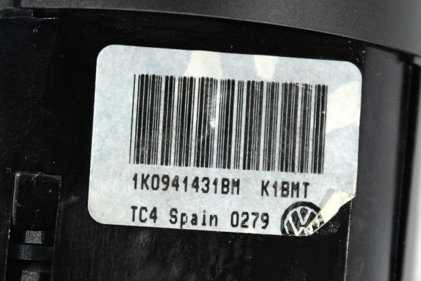 Przełącznik włącznik świateł VW Passat B6 2009 2.0TDI CBAB Kombi