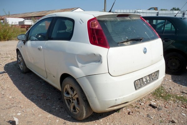 Fiat Grande Punto 2006 1.3JTD Hatchback 3-drzwi [B]