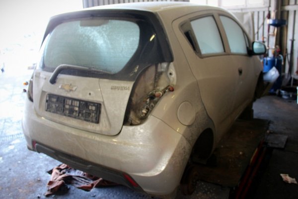 Klamka drzwi tył prawa Chevrolet Spark M300 2013 1.0i B10D1 Hatchback 5-drzwi 