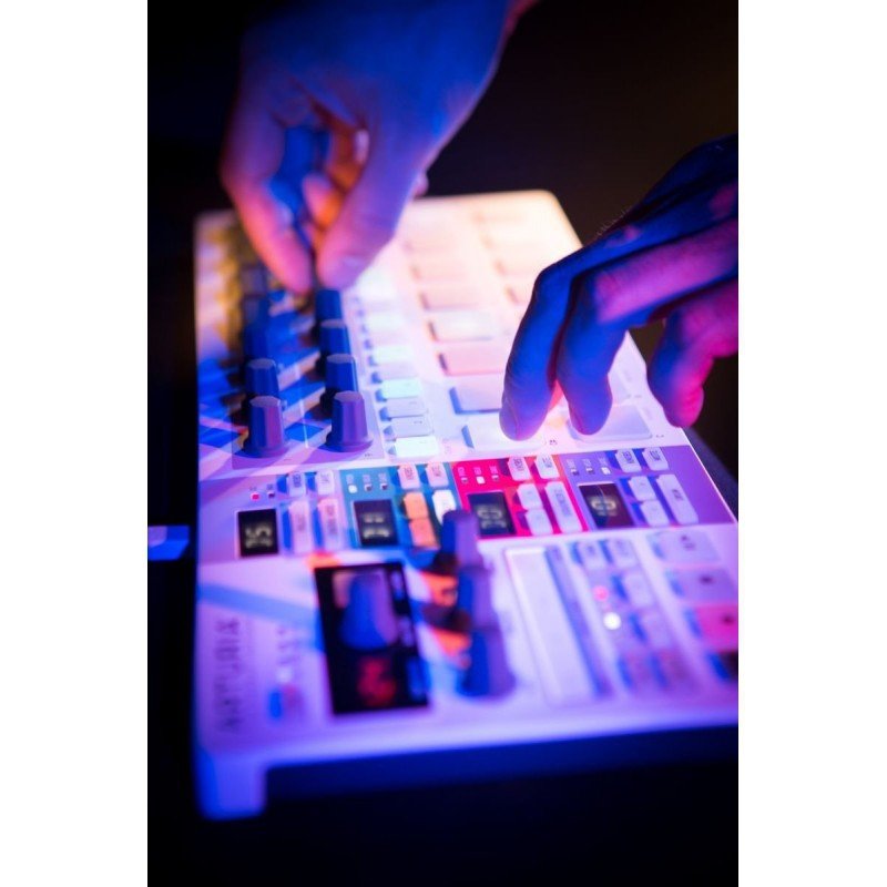 ARTURIA-BEATSTEP-PRO