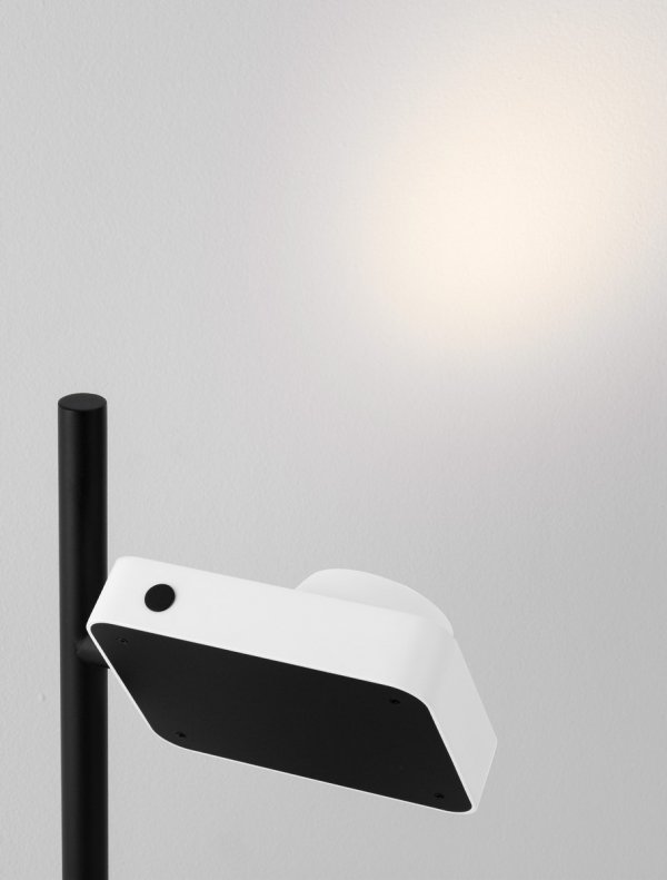 Designerska lampka stołowa w kształcie aparatu fotograficznego PARINAS LE44504 Luces Exlusivas