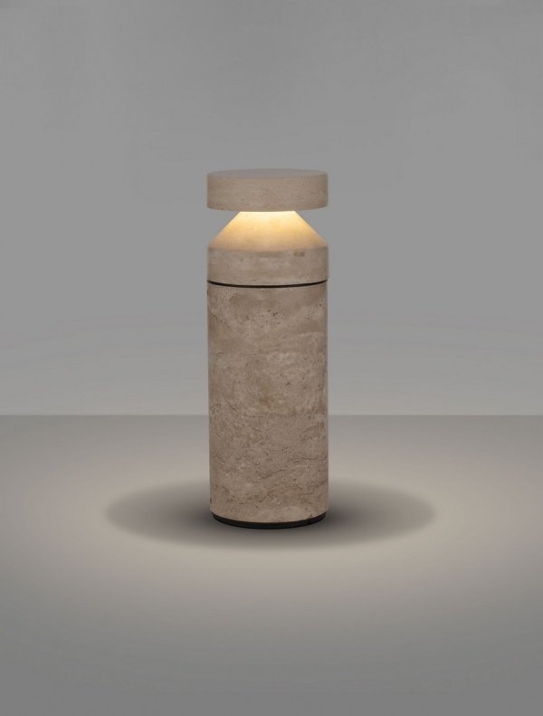 Minimalistyczny słupek ogrodowy klasyczny LED beżowa niska tuba trawertyn IP65 REVARIO LE75113 Luces Exclusivas