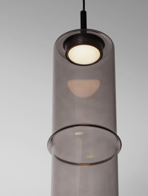 Minimalistyczna lampa wisząca LED szklana tuba kolor mokka uniwersalna klasyczna SARTANO LE45162 Luces Exclusivas
