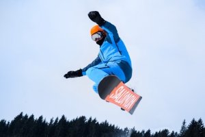 Jak przygotować deskę do sezonu snowboardowego?