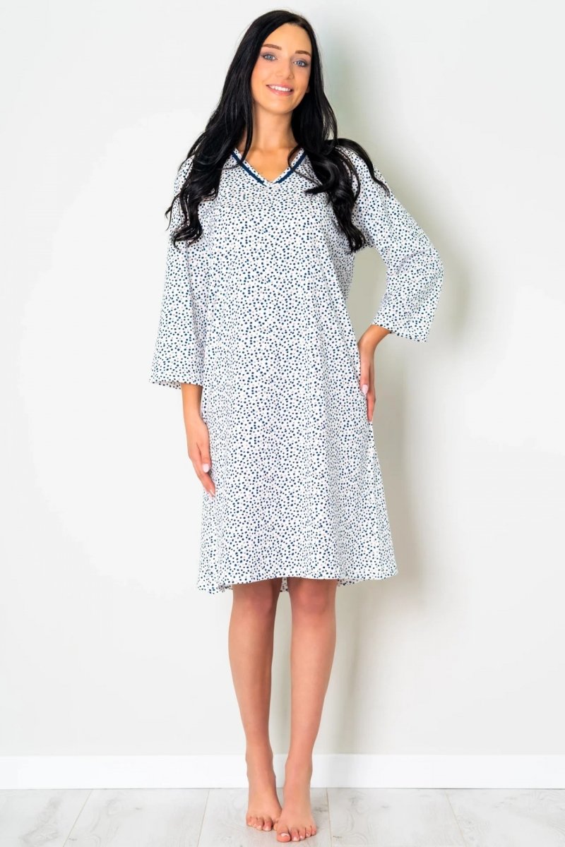 MUZZY Klasyczna koszula nocna biała w kropeczki dekolt w serek  R: