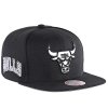Mitchell & Ness czapka z daszkiem Snapback NBA Chicago Bulls HS8547-CBUBLCK