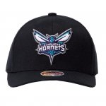 Mitchell & Ness czapka z daszkiem NBA Charlotte Hornets HHSSINTL102-CHOYYPPPBLCK