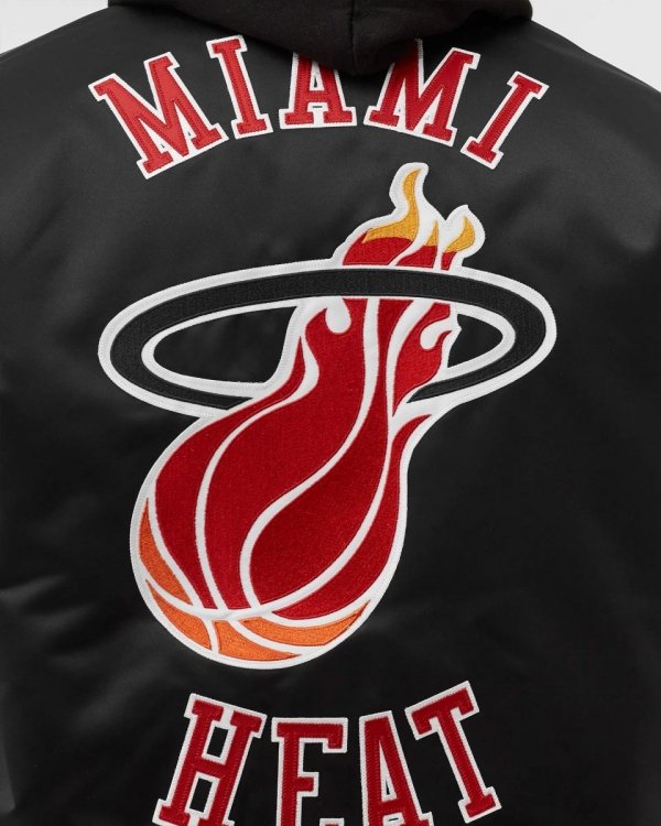 Mitchell &amp; Ness kurtka NBA Heavyweight Satin Jacket Miami Heat OJBF3413-MHEYYPPPBLCK