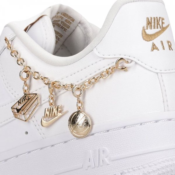 Nike buty damskie Wmns Air Force 1 `07 LX DD1525-100